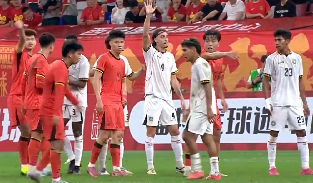 中国男足10-0大胜北马，基本出线！球员评价：2人获满分，1人高分